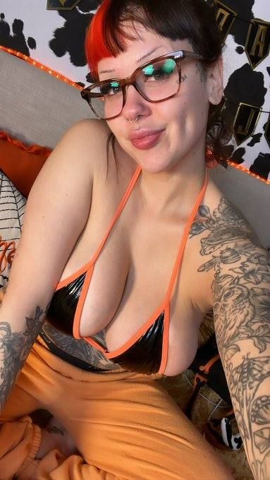 Hookup available now - Image 2